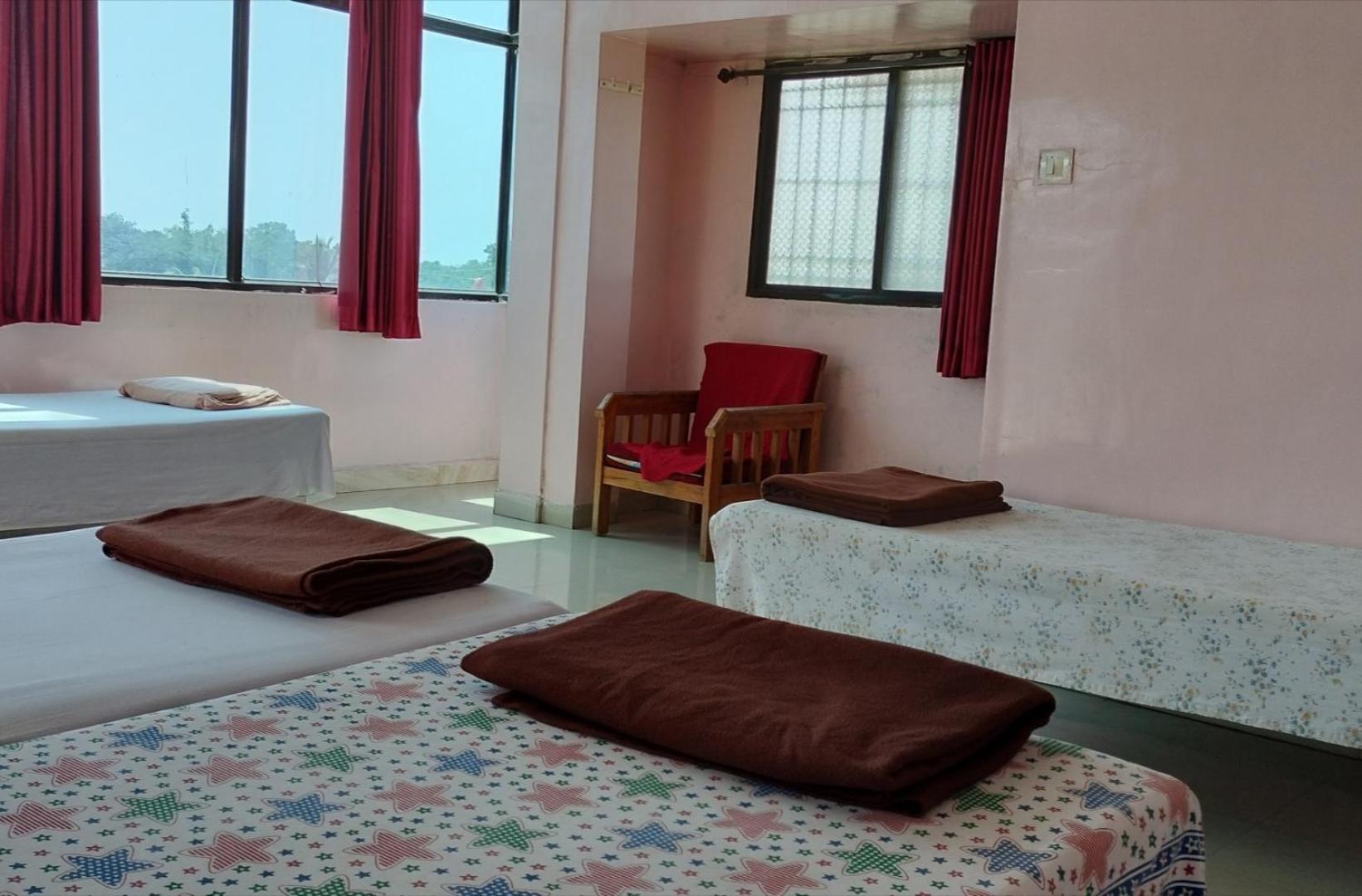 شقة Shivam Residency Ellora الغرفة الصورة