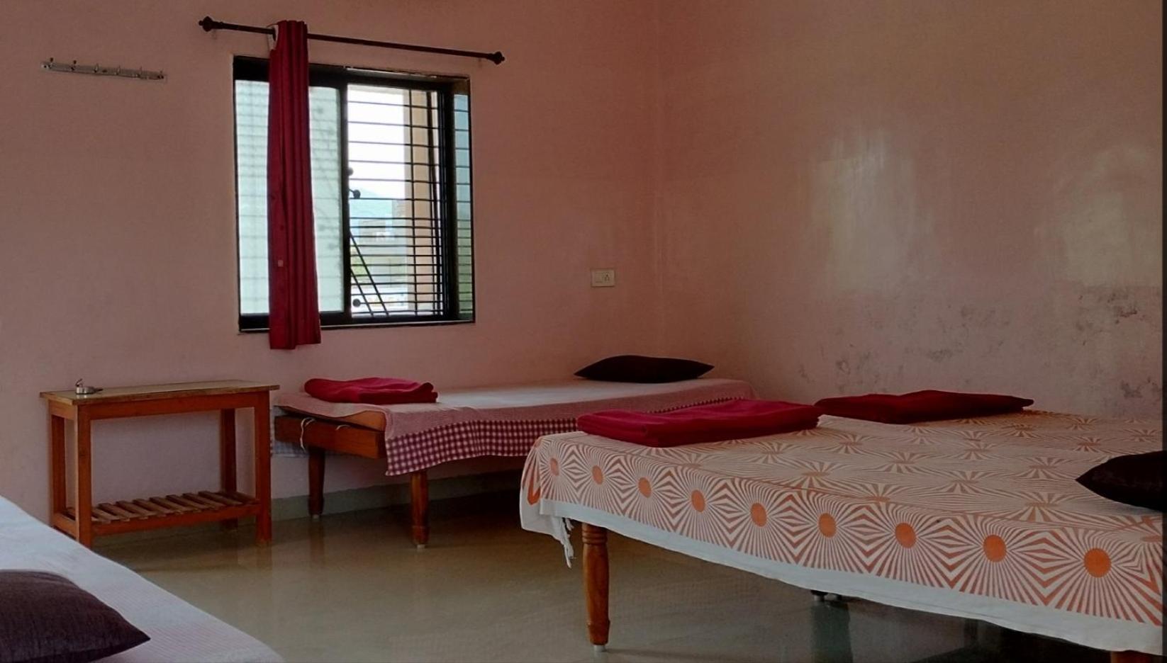 شقة Shivam Residency Ellora الغرفة الصورة